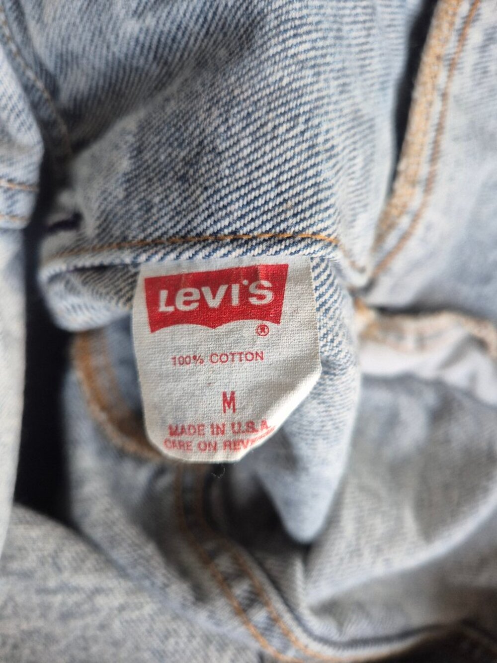 Vintage'80s Levi's 70507-0219 Made in USA Stonewashed Denim Trucker Jacket - Picture 11 of 15